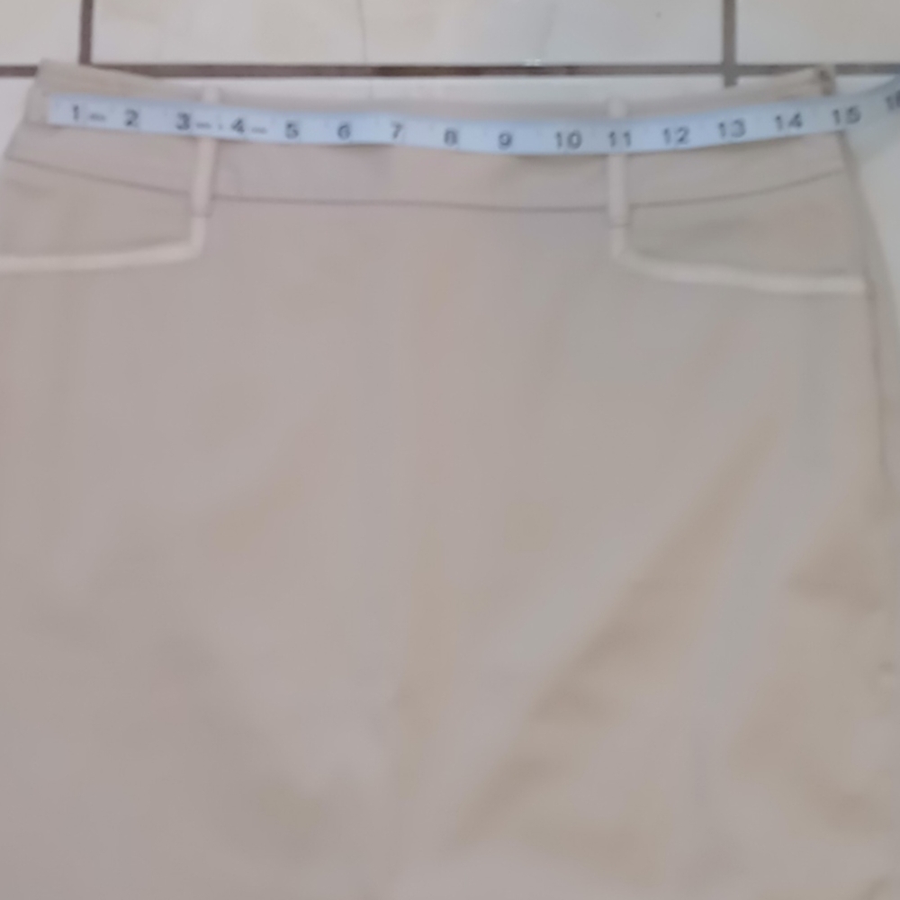 White House Black Market Pencil Skirt EUC - Picture 4 of 9